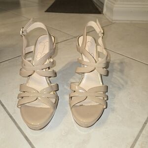 Jessica Simpson heels, Beige, Size 7.5